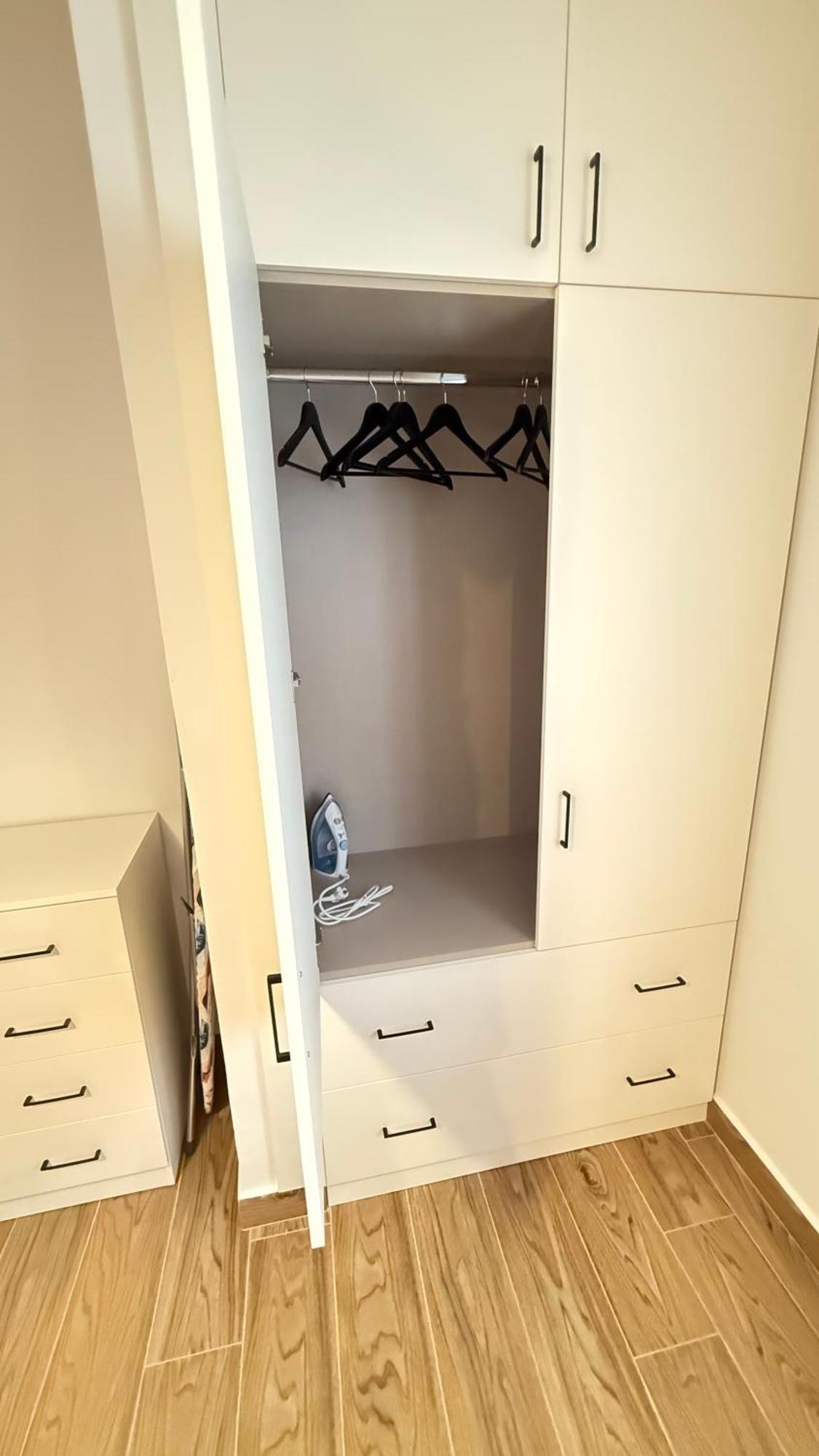 Ellinfos Aparthotel Hanioti Bagian luar foto